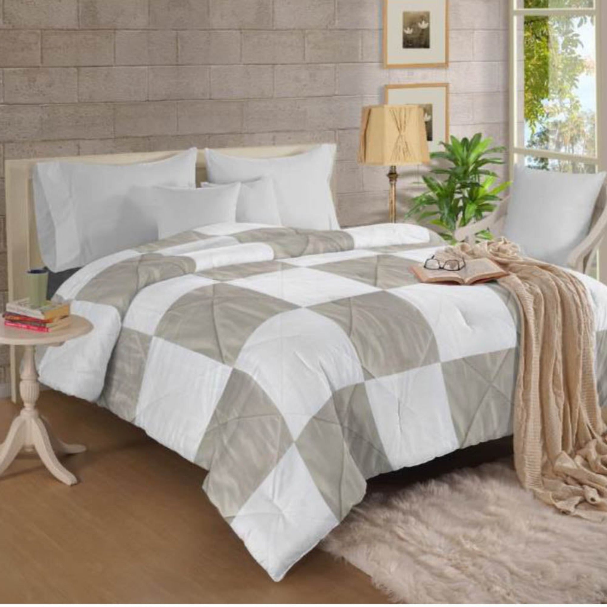Welspun Classic Corner Quilt Double