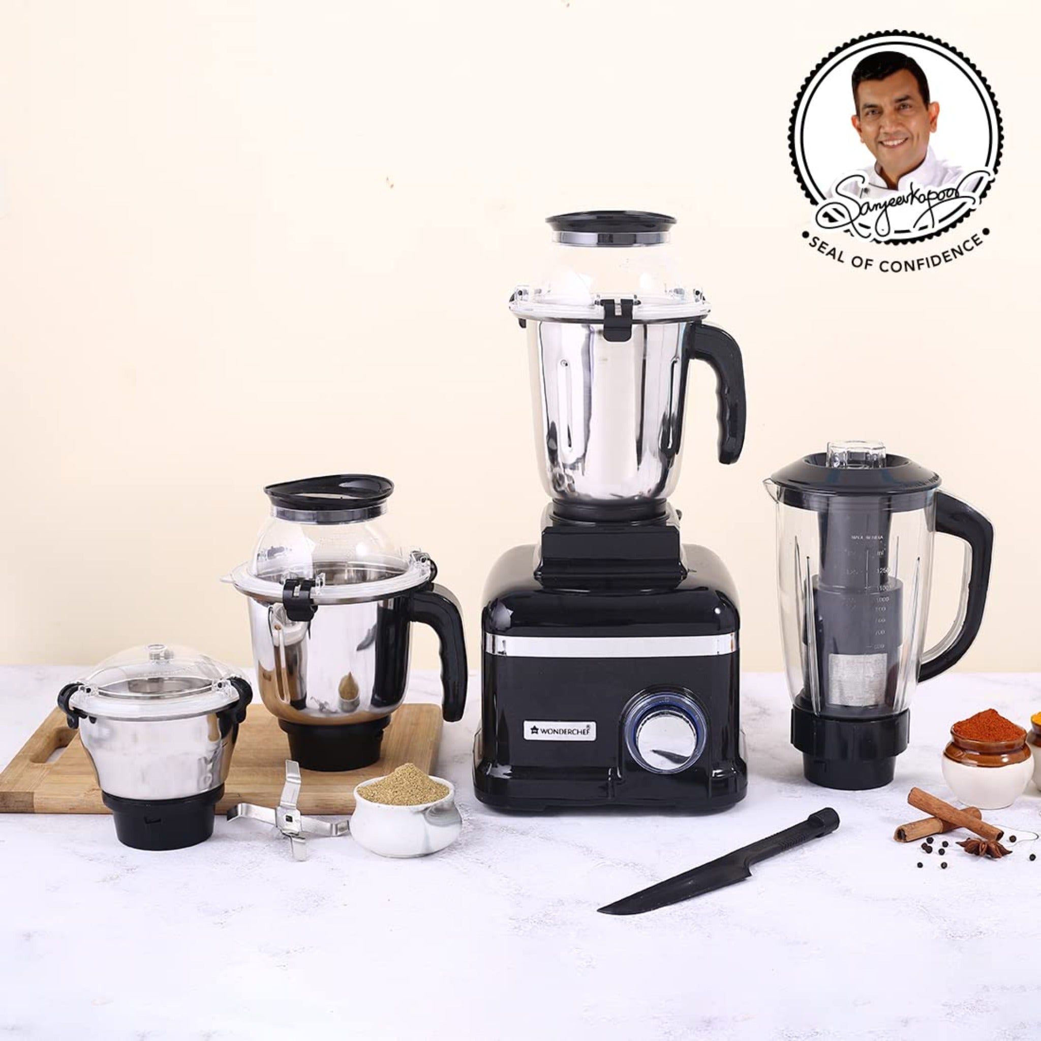 Sumo Black Mixer Grinder Dlx 1000 W